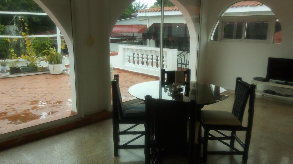 Hôtel Casa Madrigal à Saint-Domingue Extérieur photo